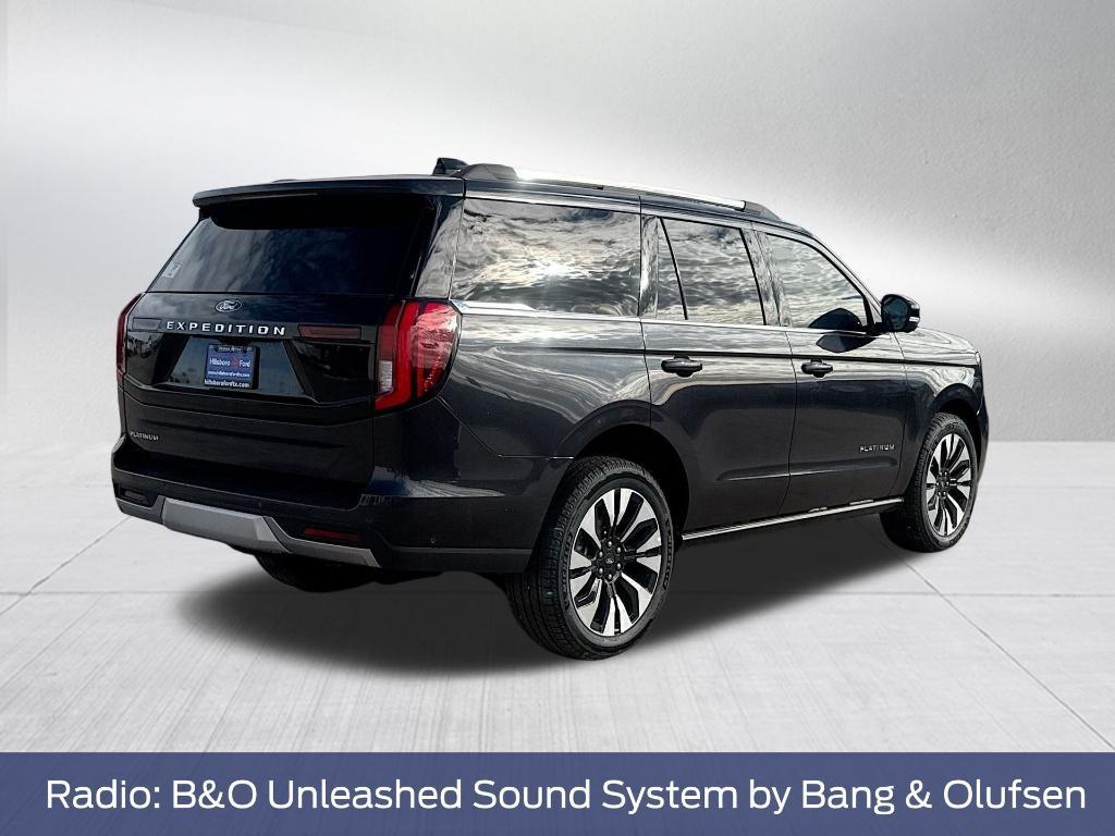 new 2025 Ford Expedition car, priced at $76,091