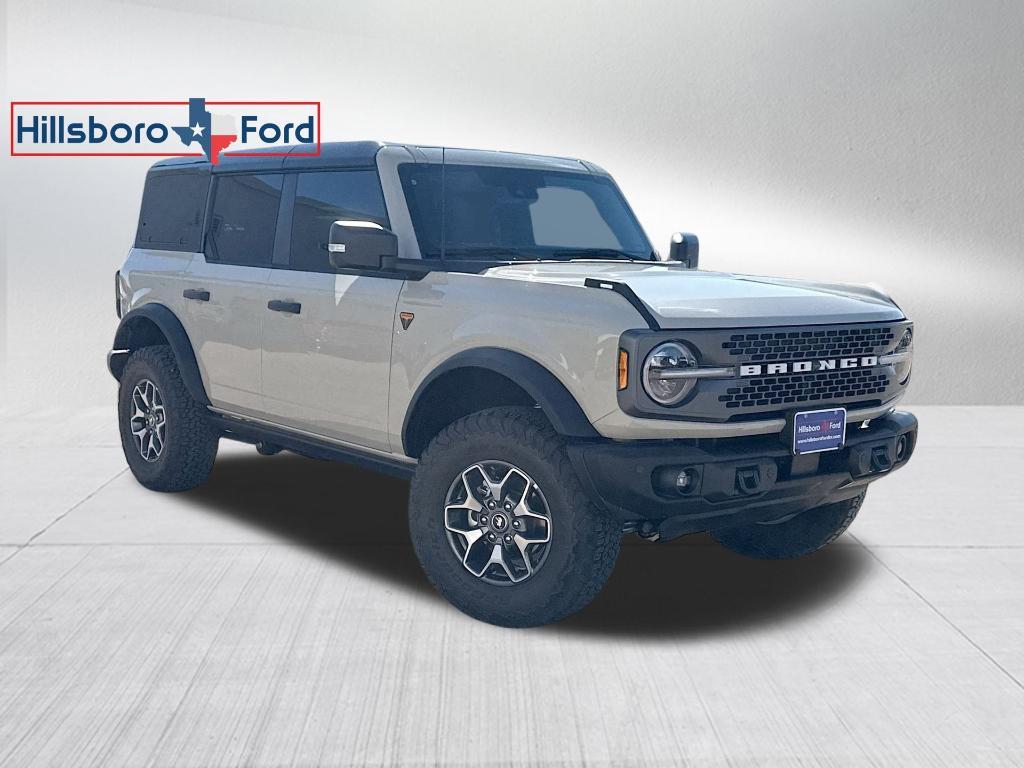 new 2025 Ford Bronco car, priced at $55,583