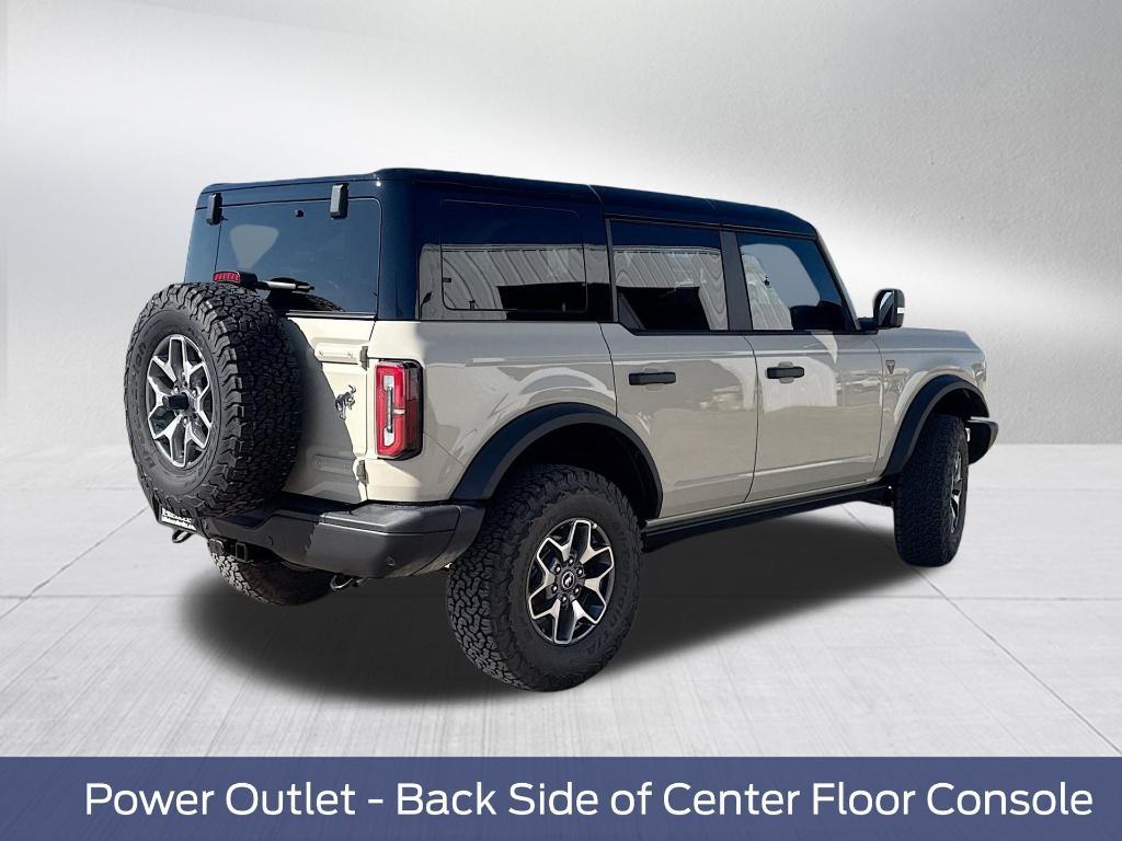 new 2025 Ford Bronco car, priced at $55,583