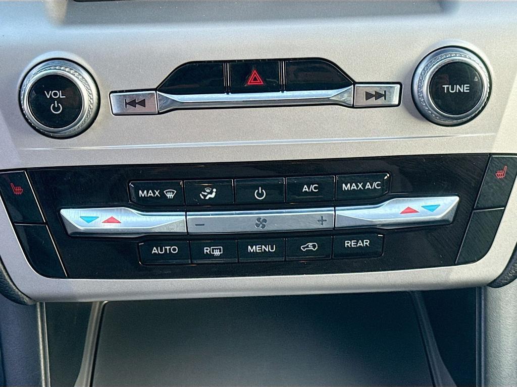 used 2022 Ford Explorer car, priced at $24,848