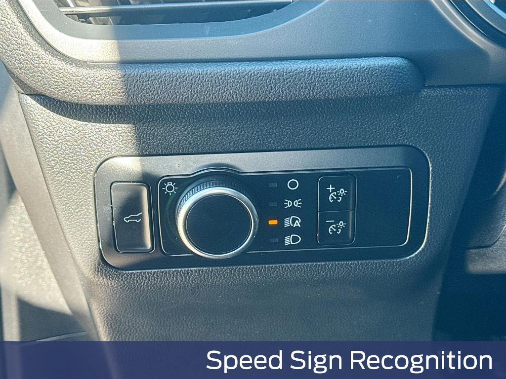 used 2023 Ford Escape car, priced at $21,124