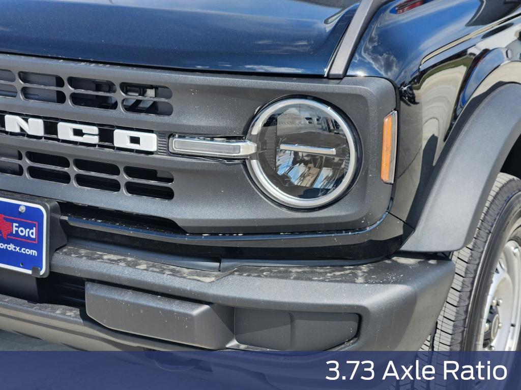 new 2025 Ford Bronco car, priced at $36,960