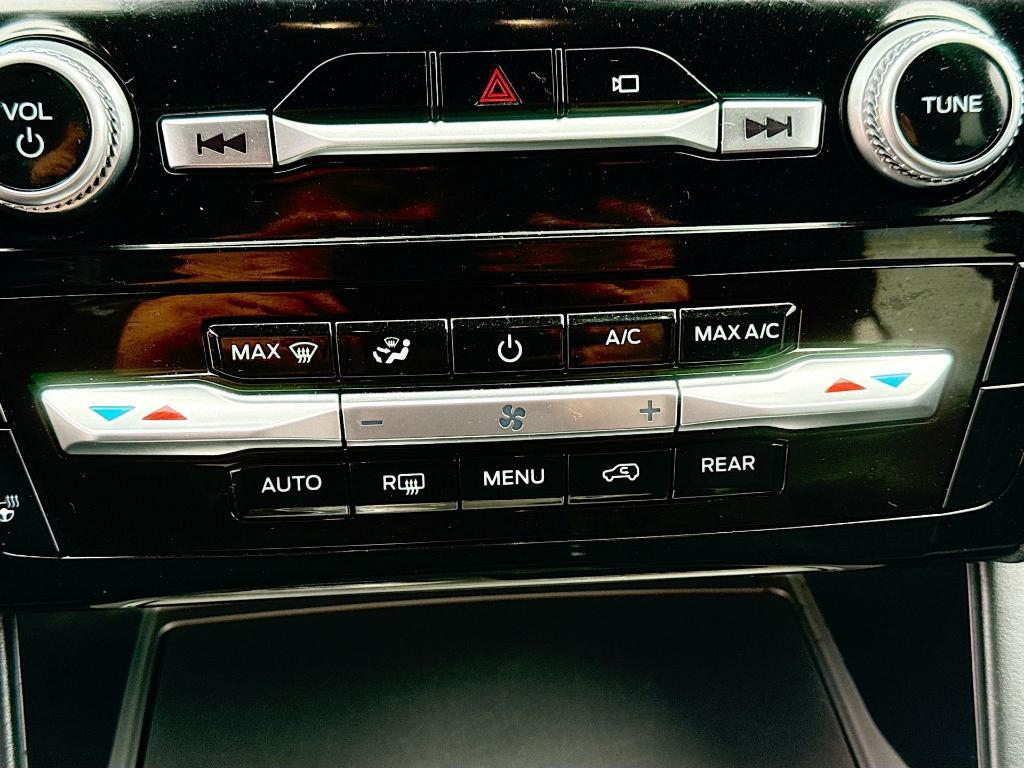 used 2023 Ford Explorer car, priced at $29,251