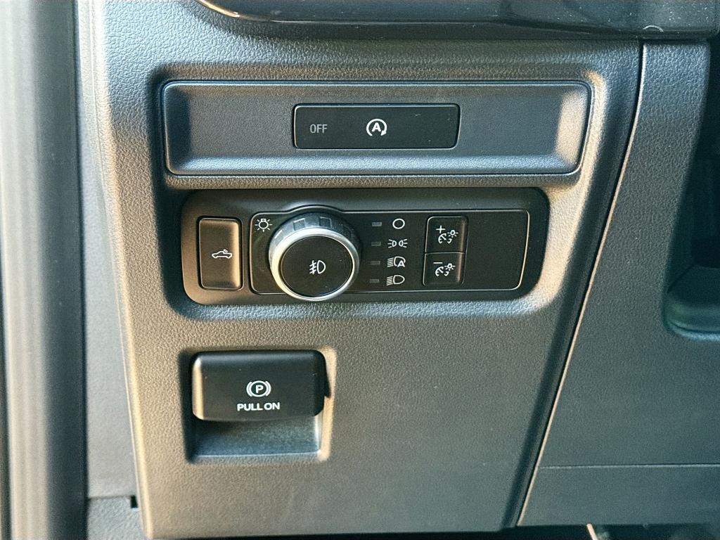 new 2025 Ford F-150 car, priced at $38,112