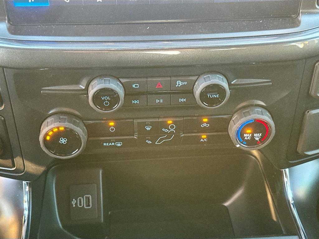 new 2025 Ford F-150 car, priced at $38,112