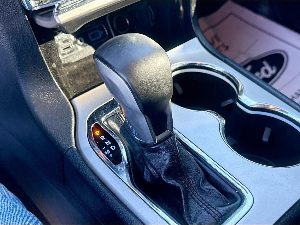 used 2019 Jeep Grand Cherokee car, priced at $11,604