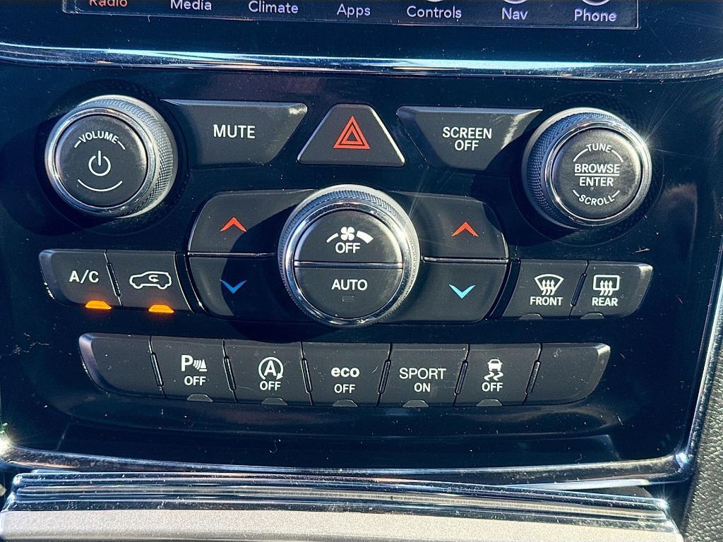 used 2019 Jeep Grand Cherokee car, priced at $11,604