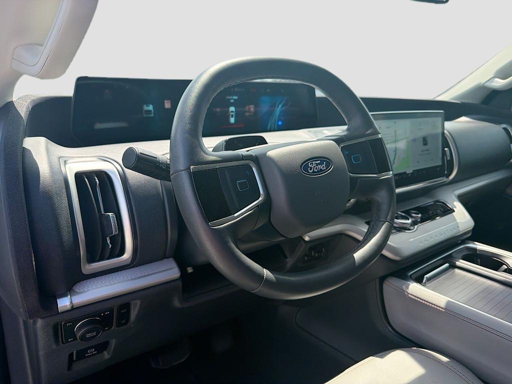 used 2025 Ford Expedition Max car, priced at $58,444