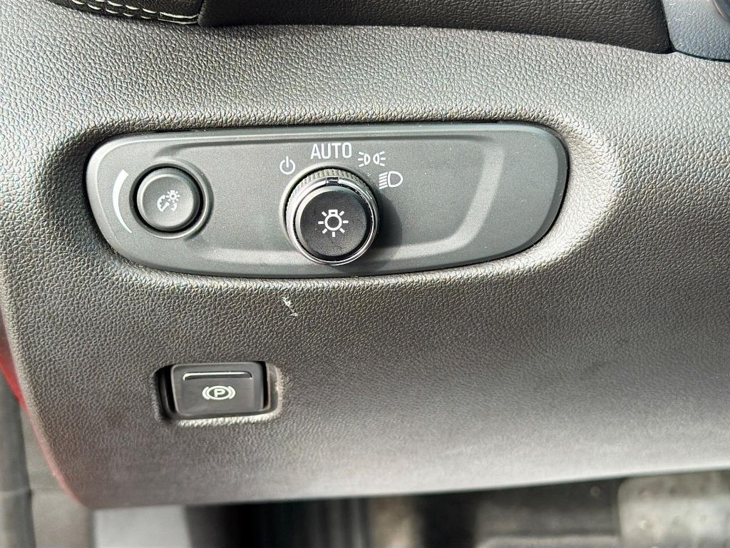 used 2023 Chevrolet Blazer car, priced at $24,114