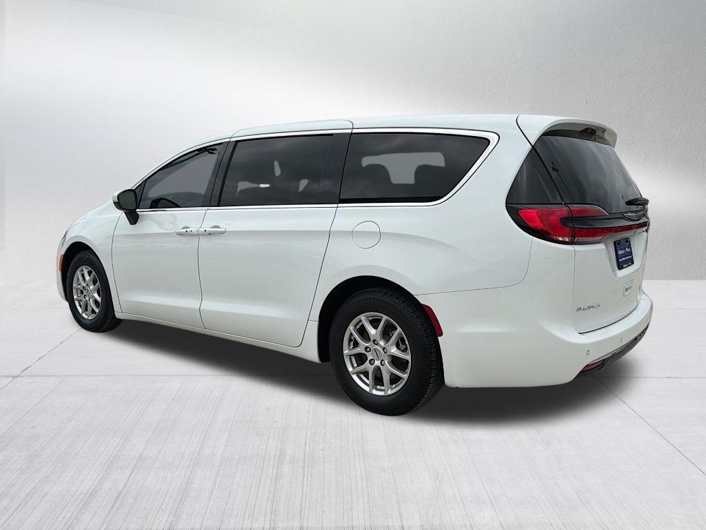 used 2023 Chrysler Pacifica car, priced at $22,514