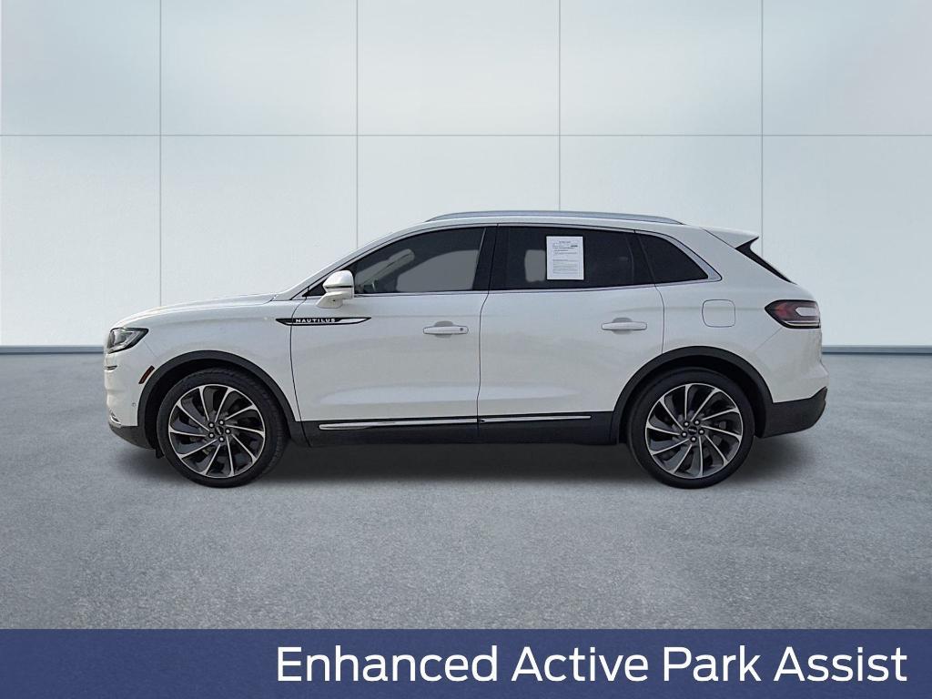used 2021 Lincoln Nautilus car, priced at $28,900