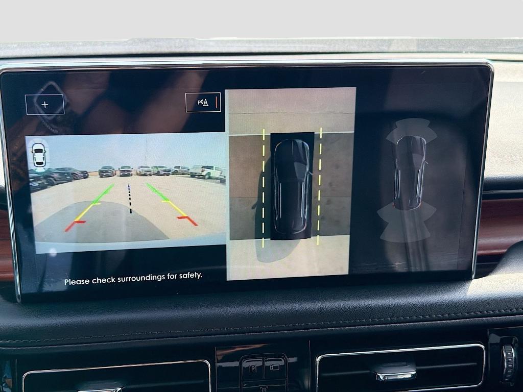 used 2021 Lincoln Nautilus car, priced at $28,900