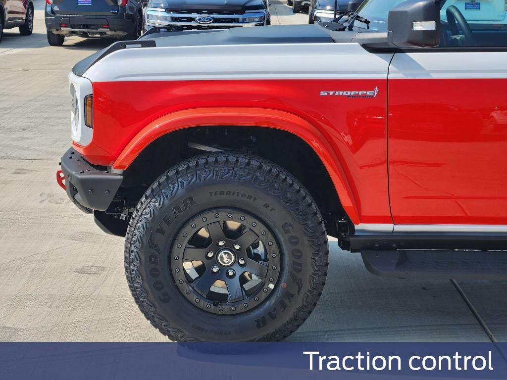 new 2025 Ford Bronco car, priced at $65,671
