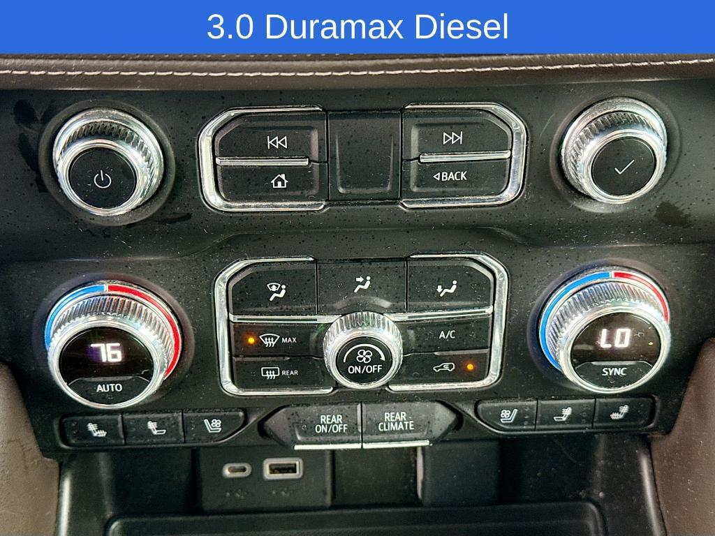 used 2022 GMC Yukon XL car, priced at $48,124