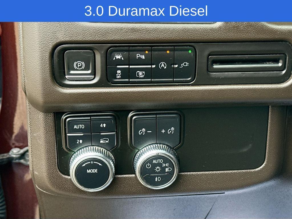 used 2022 GMC Yukon XL car, priced at $48,124