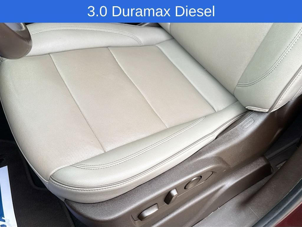 used 2022 GMC Yukon XL car, priced at $48,124