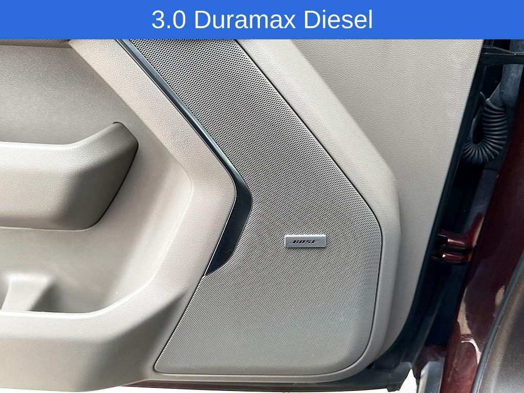 used 2022 GMC Yukon XL car, priced at $48,124