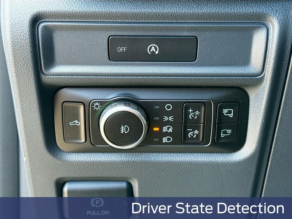 new 2025 Ford F-150 car, priced at $52,571