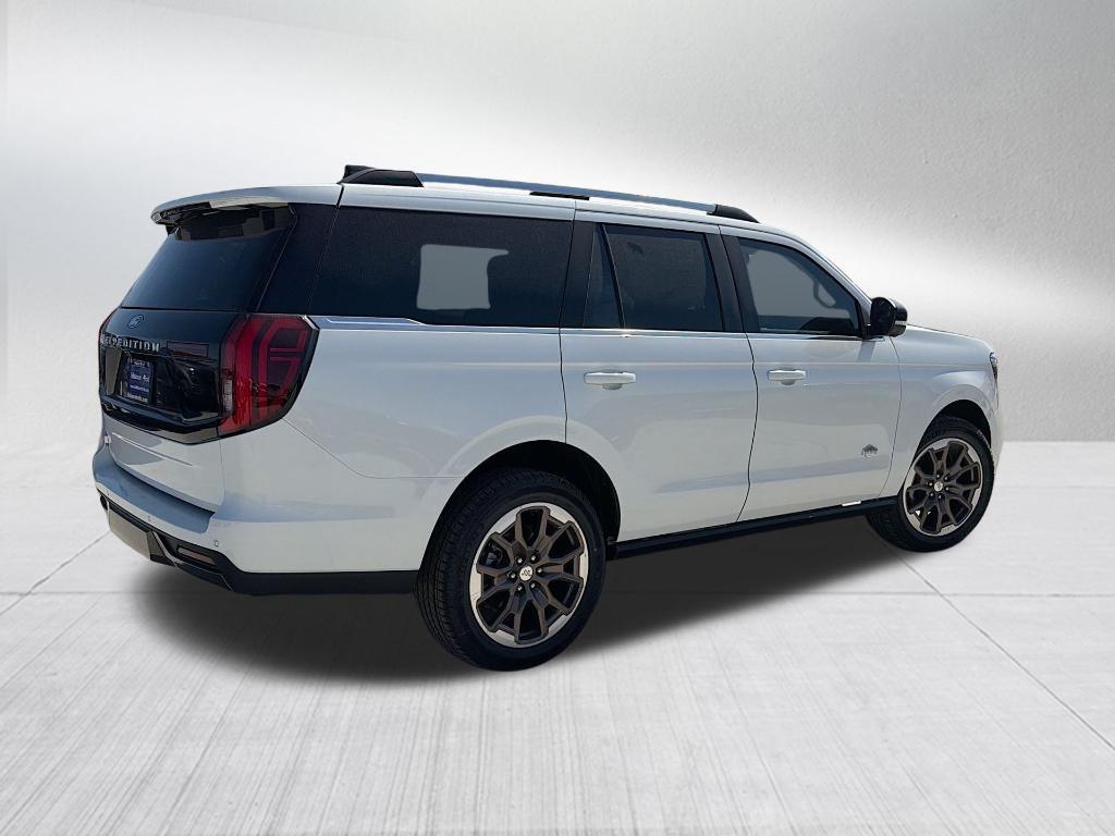 new 2026 Ford Expedition car, priced at $85,310