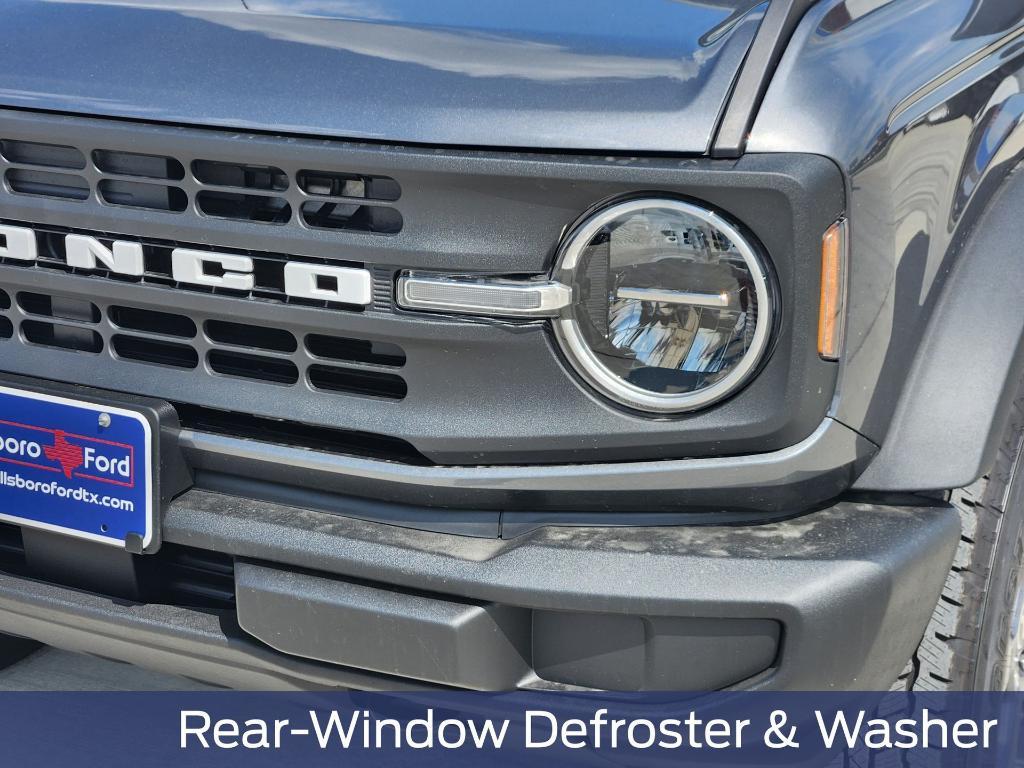 new 2025 Ford Bronco car, priced at $39,172