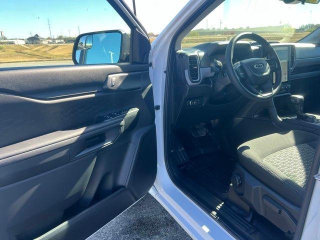 new 2025 Ford Ranger car, priced at $33,439