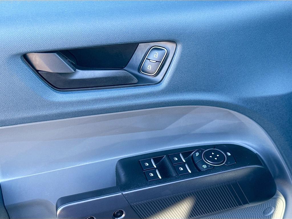 used 2025 Ford Maverick car, priced at $31,288