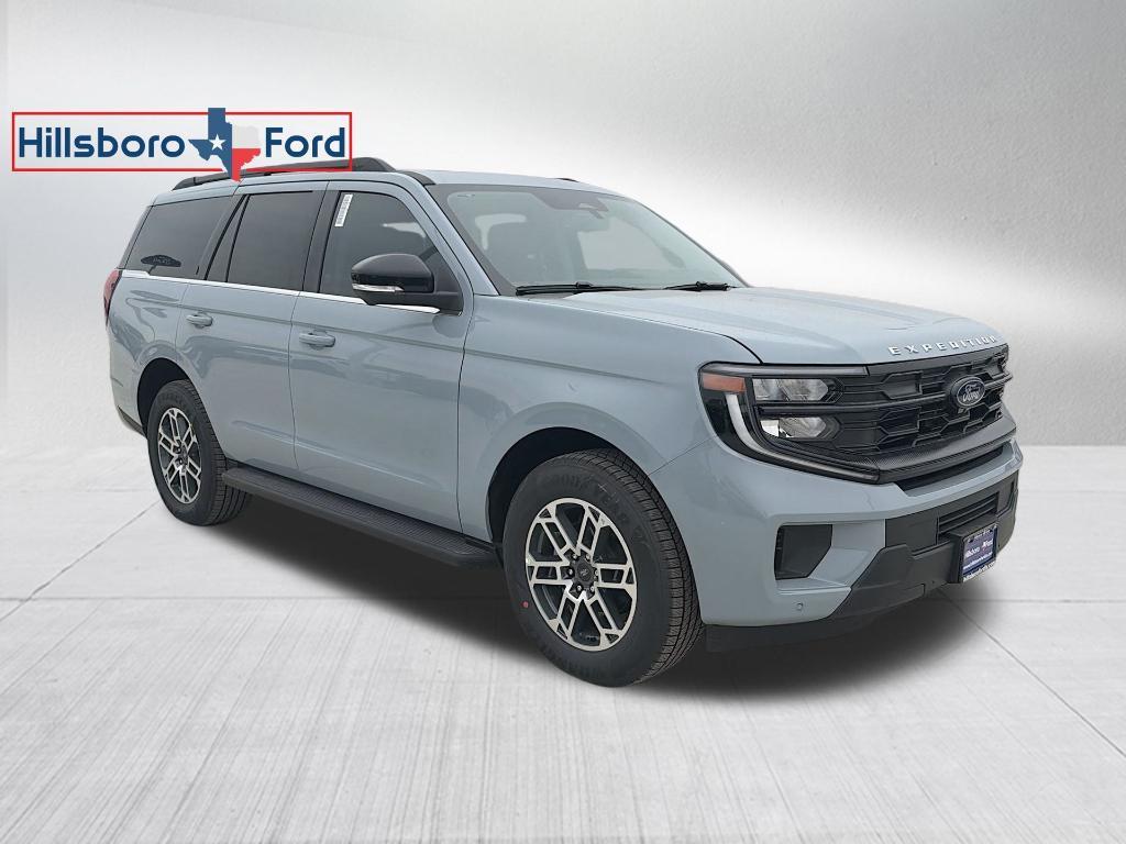 new 2026 Ford Expedition car, priced at $68,801