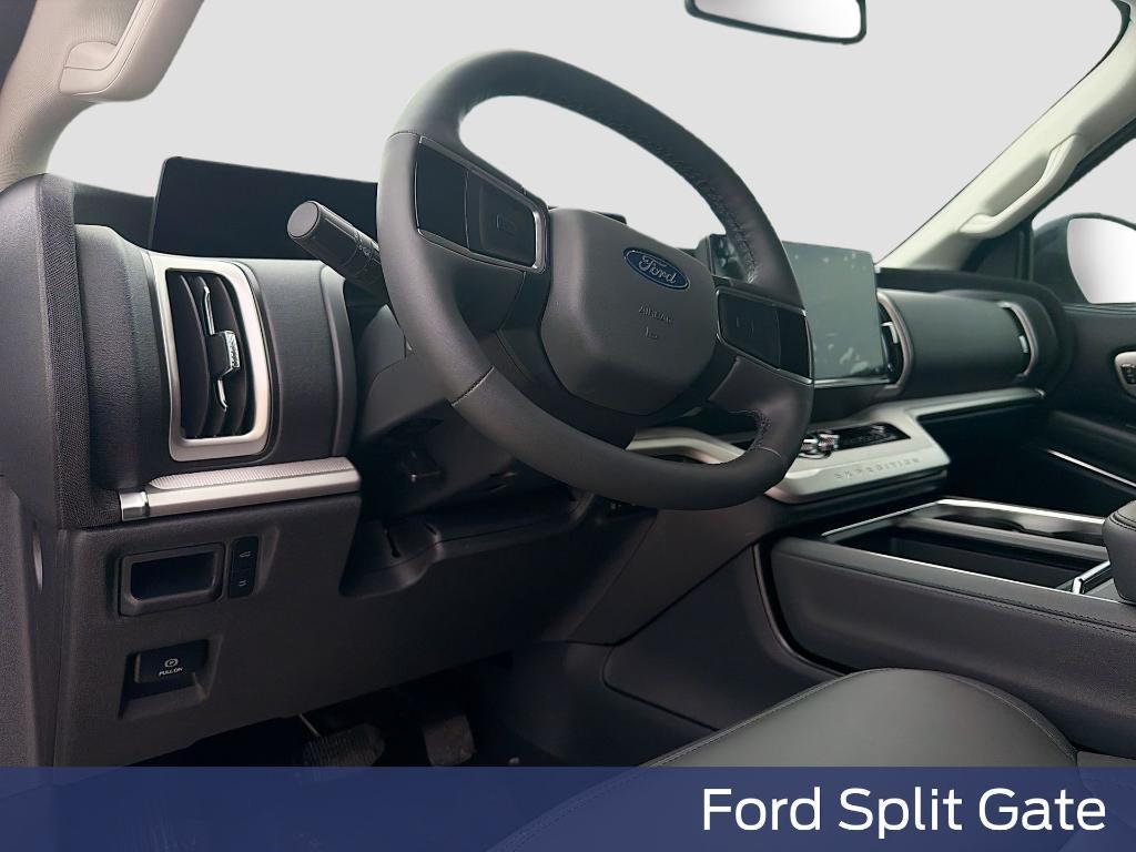 new 2026 Ford Expedition car, priced at $68,801