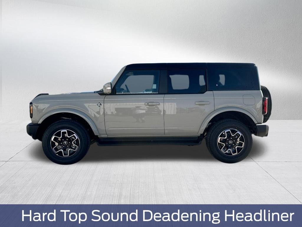 new 2025 Ford Bronco car, priced at $48,682