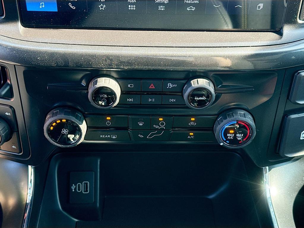 new 2025 Ford F-150 car, priced at $43,609