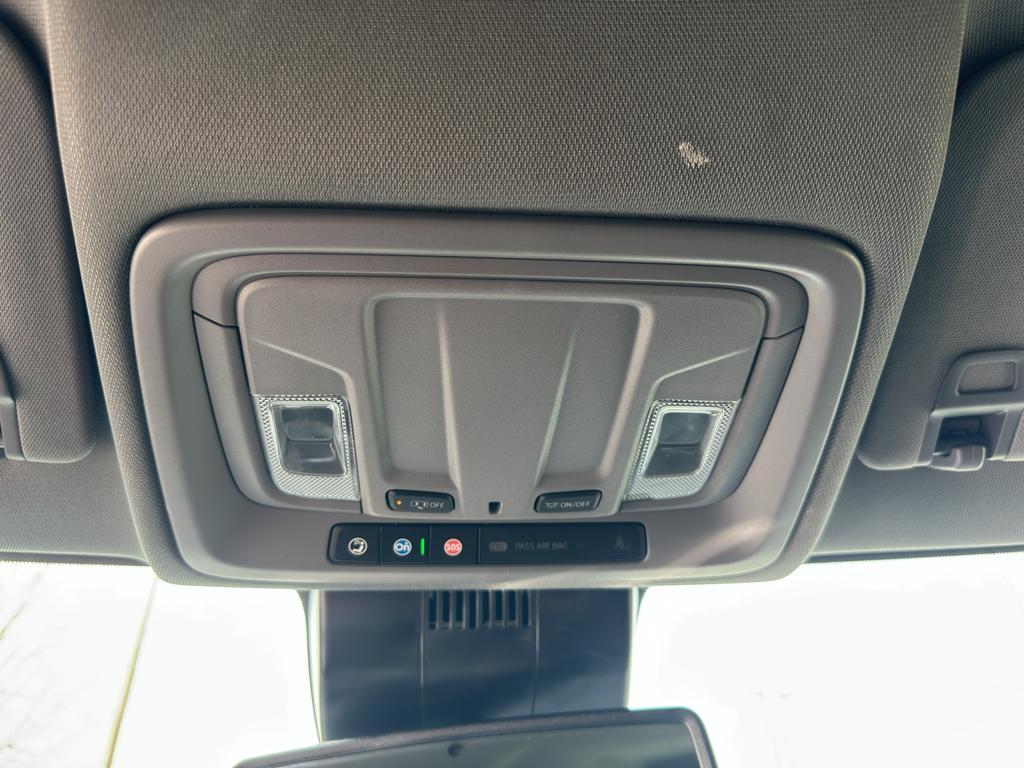 used 2025 GMC Sierra 1500 car, priced at $43,700