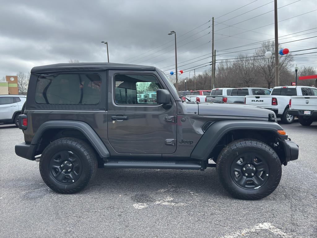 new 2025 Jeep Wrangler car, priced at $37,999