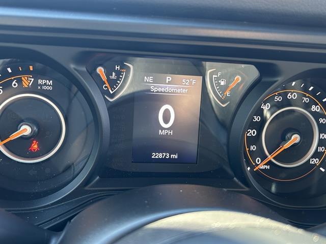 used 2024 Jeep Gladiator car, priced at $34,900