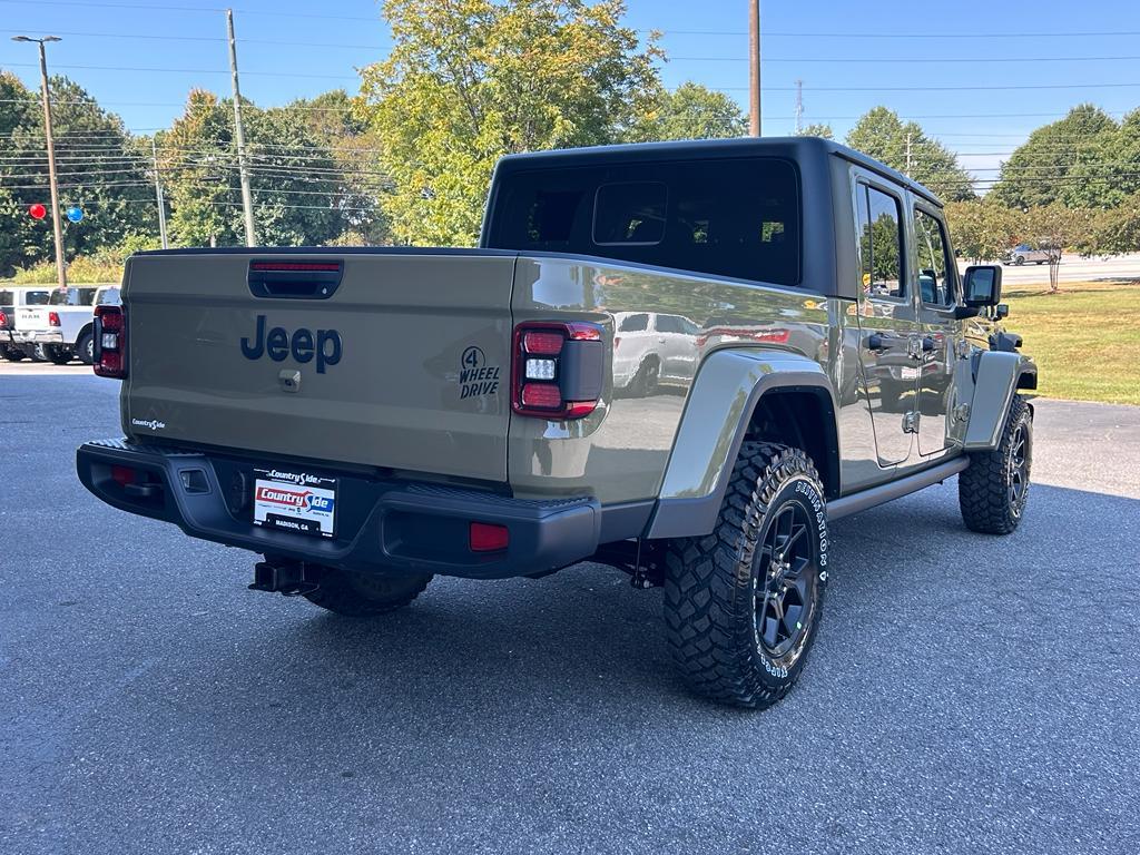 new 2025 Jeep Gladiator car, priced at $42,500