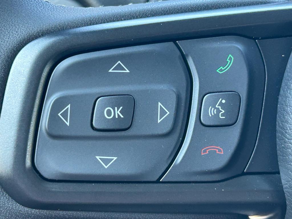 new 2025 Jeep Gladiator car, priced at $42,500