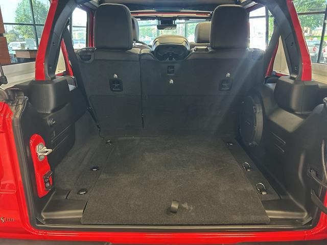 new 2025 Jeep Wrangler car, priced at $109,165