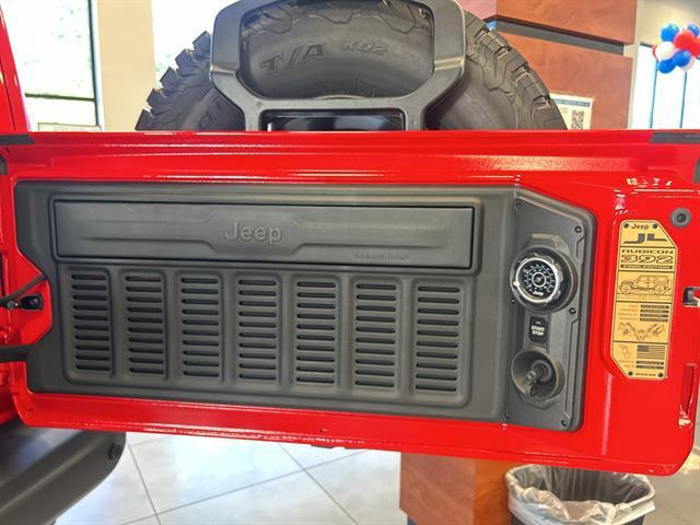 new 2025 Jeep Wrangler car, priced at $109,165