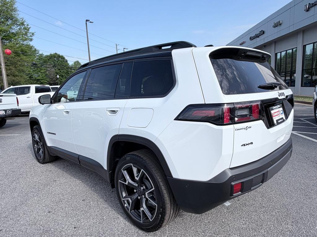 new 2026 Jeep Cherokee car, priced at $42,679