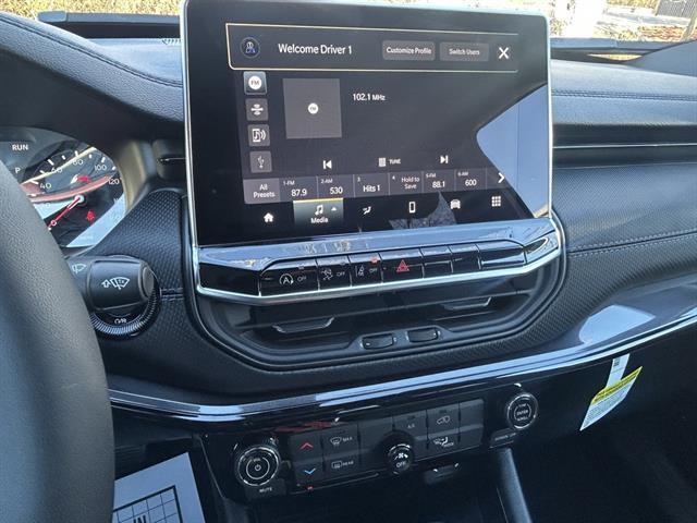 new 2026 Jeep Compass car, priced at $30,080