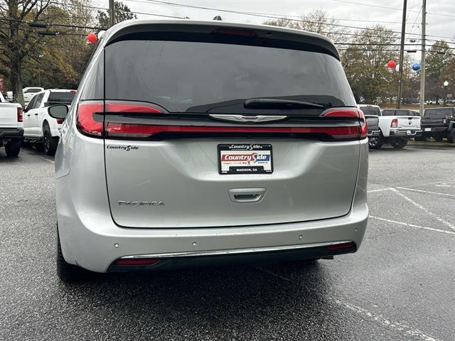 used 2024 Chrysler Pacifica car, priced at $26,800