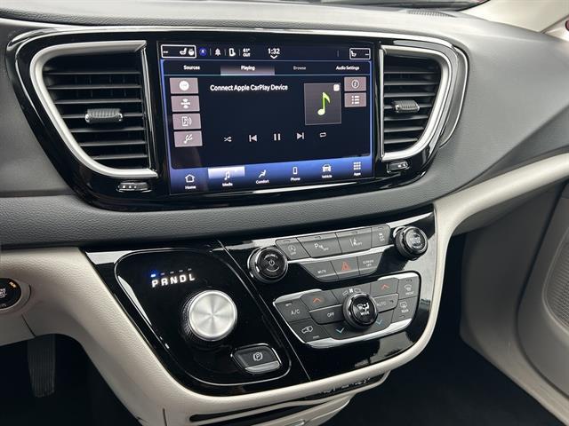 used 2024 Chrysler Pacifica car, priced at $26,800