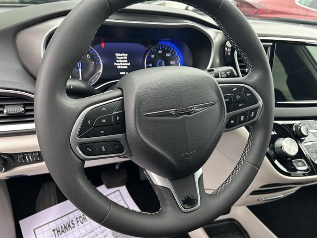 used 2024 Chrysler Pacifica car, priced at $26,800