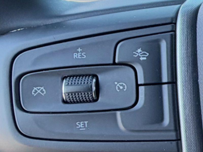 used 2024 GMC Yukon car, priced at $47,874