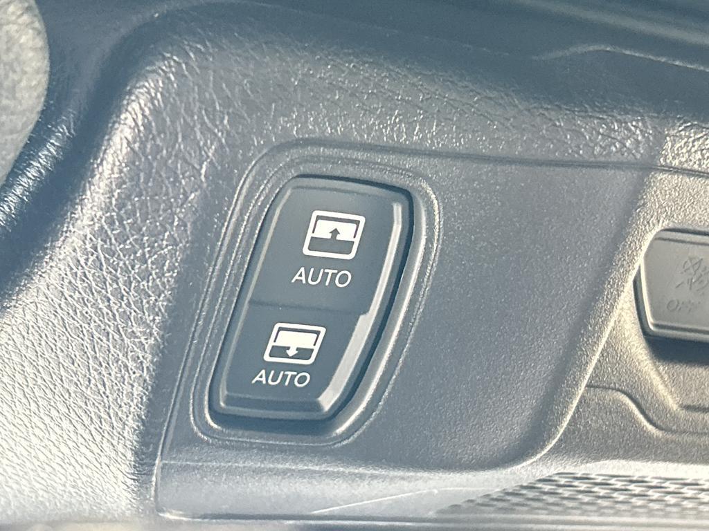 new 2025 Jeep Wrangler car, priced at $52,472