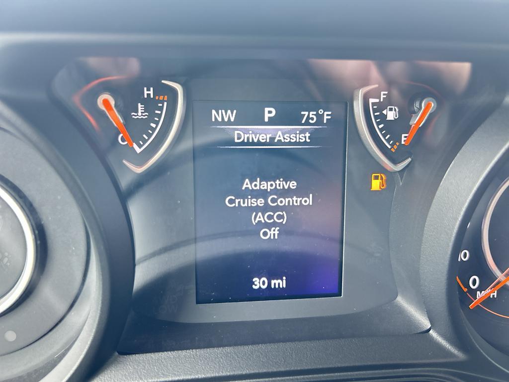 new 2025 Jeep Wrangler car, priced at $52,472