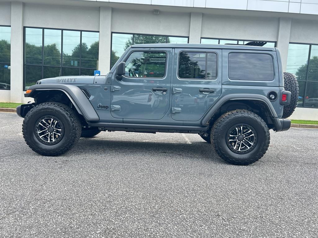 new 2025 Jeep Wrangler car, priced at $52,472