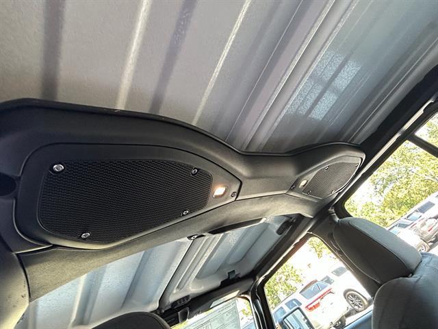 new 2025 Jeep Gladiator car, priced at $34,175