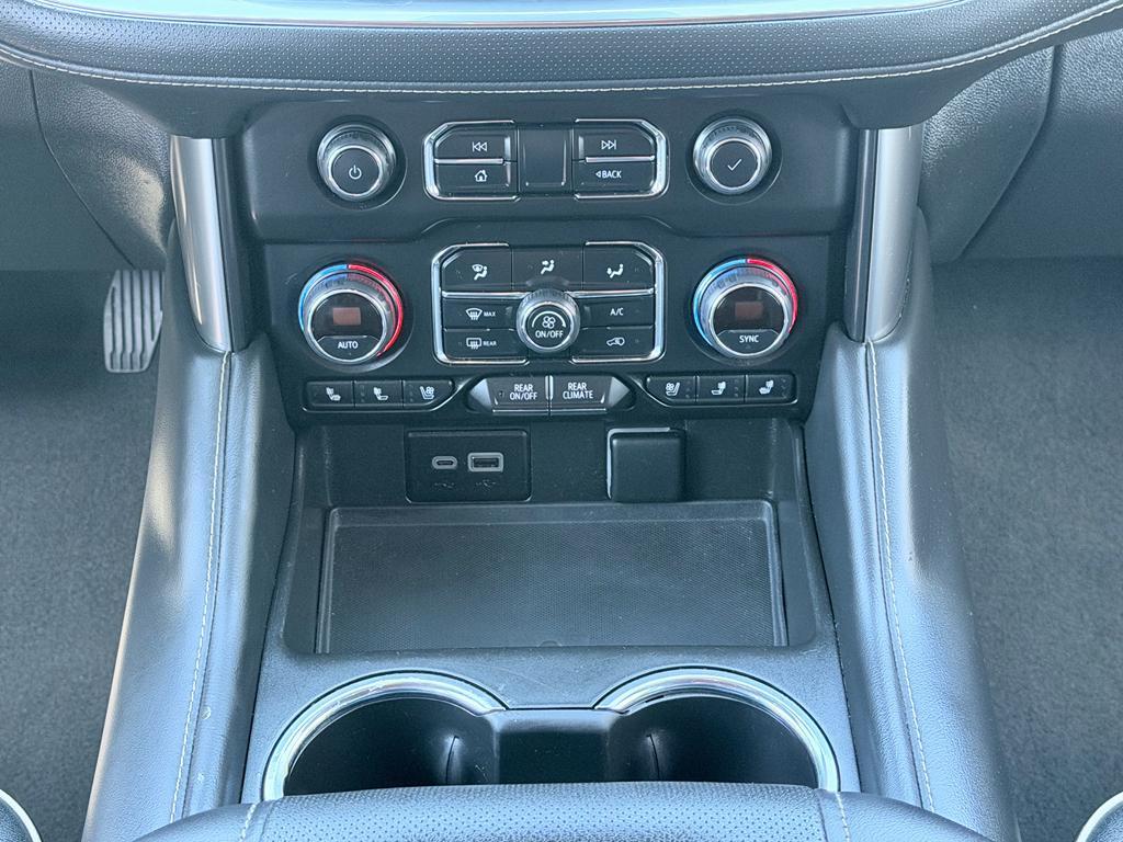 used 2023 Chevrolet Suburban car, priced at $38,999