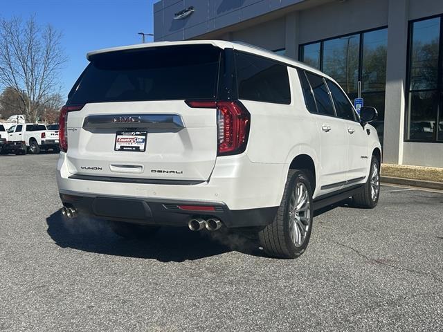 used 2021 GMC Yukon XL car, priced at $39,997