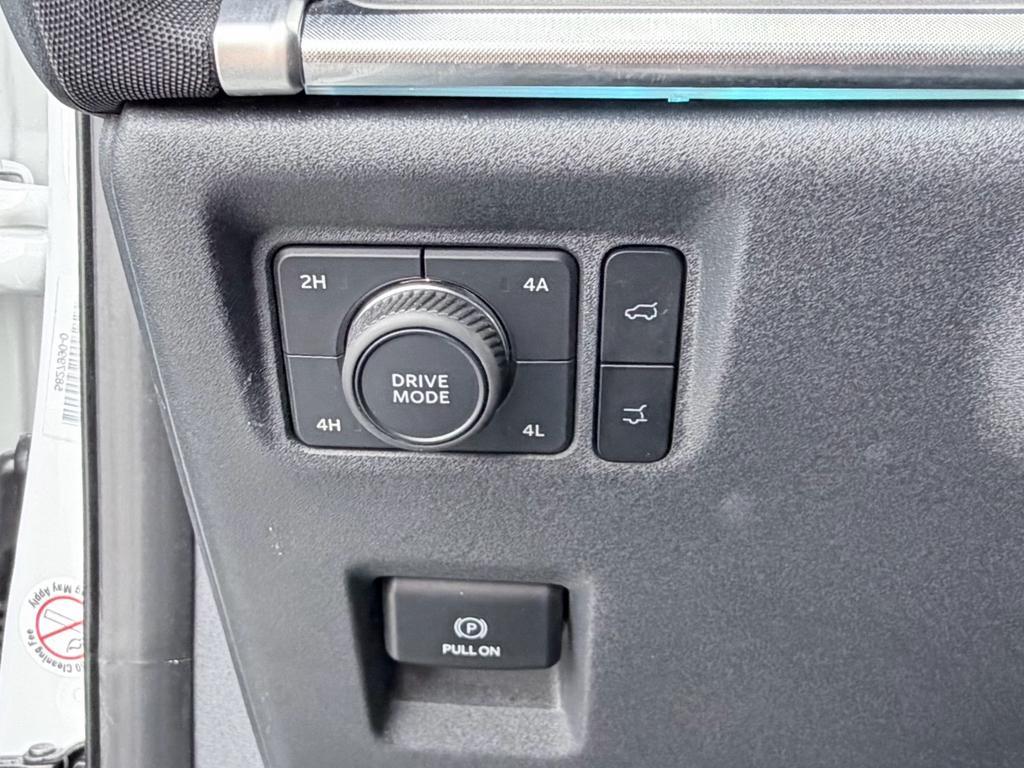 used 2025 Ford Expedition car, priced at $67,700